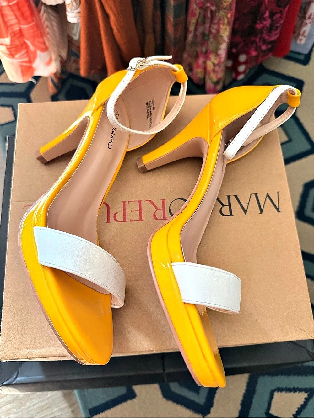 ANDIAMO Luna Patent Strap Heels in Yellow & White New